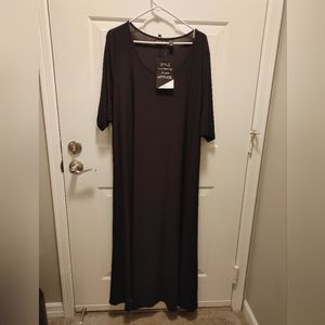 Black long sleeth dress